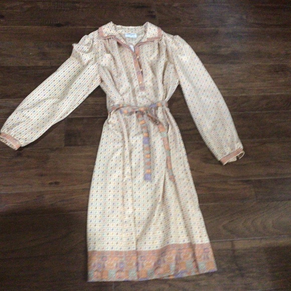 Vintage Lady Menidel of Distinction tie belt dress. Size 10 - Picture 1 of 10